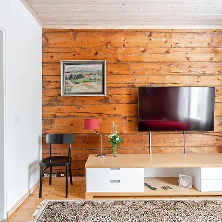 Lovely 1br In Calm Neighborhood Apartamento Tampere